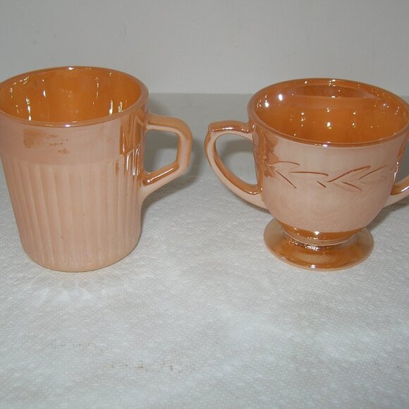 Vintage Fire King Peach Luster CREAMER & SUGAR BOWL Oven Ware USA  E - Picture 1 of 4